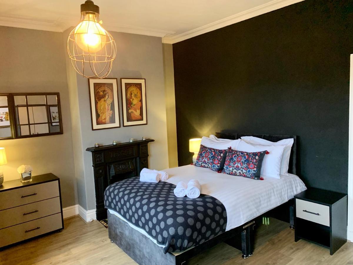Stamer House By Yourstays, Stylish Quirky House, With 4 Double Bedrooms, Book Now! Stoke-on-Trent Ngoại thất bức ảnh